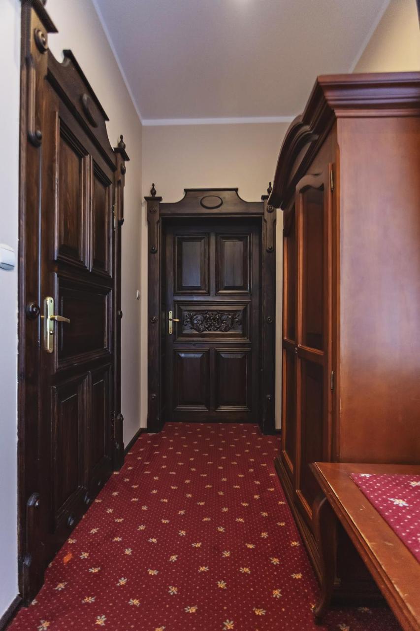 Palac Runowo Runowo Krajeńskie Exterior foto
